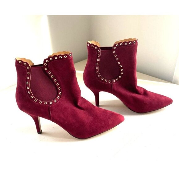 Badgley Mischka Merlot Grommet Trimmed Suede Booties Size 8 - Picture 1 of 6
